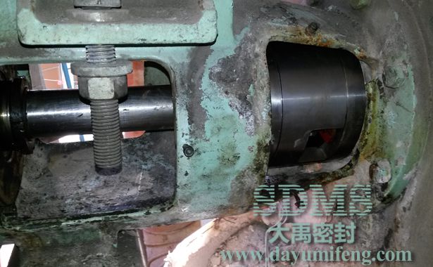 AEB機(jī)械密封現(xiàn)場運(yùn)行良好
